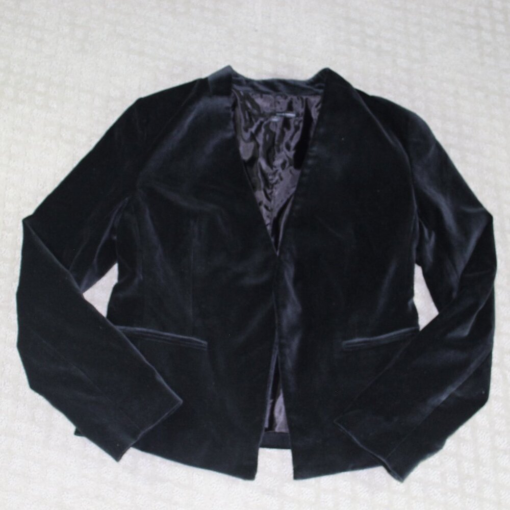 harve benard Black Velvet Open Blazer Size 8 Career